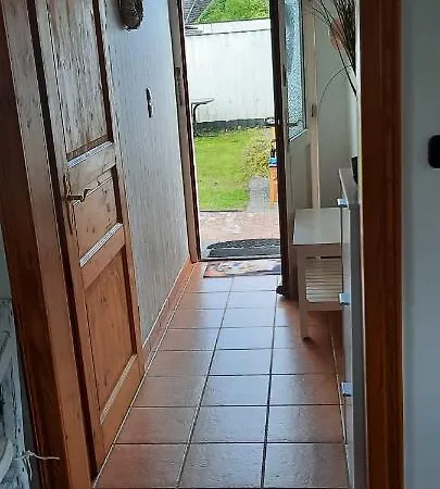 Cosy House Mit Garten, Hunde Willkommen Lägenhet *