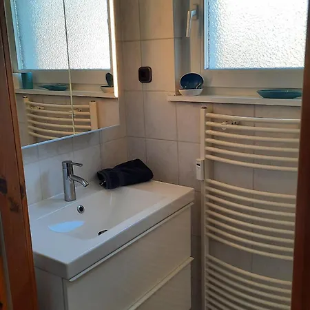 Lägenhet Cosy House Mit Garten, Hunde Willkommen *