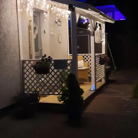 Apartment Cosy House Mit Garten, Hunde Willkommen *