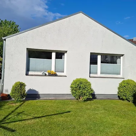 Cosy House Mit Garten, Hunde Willkommen *